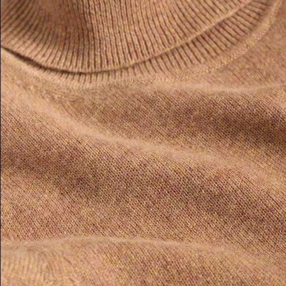 NWT Charter Club 100% Cashmere Turtleneck Sweater M MSRP $159 Warm Praline - Picture 4 of 5